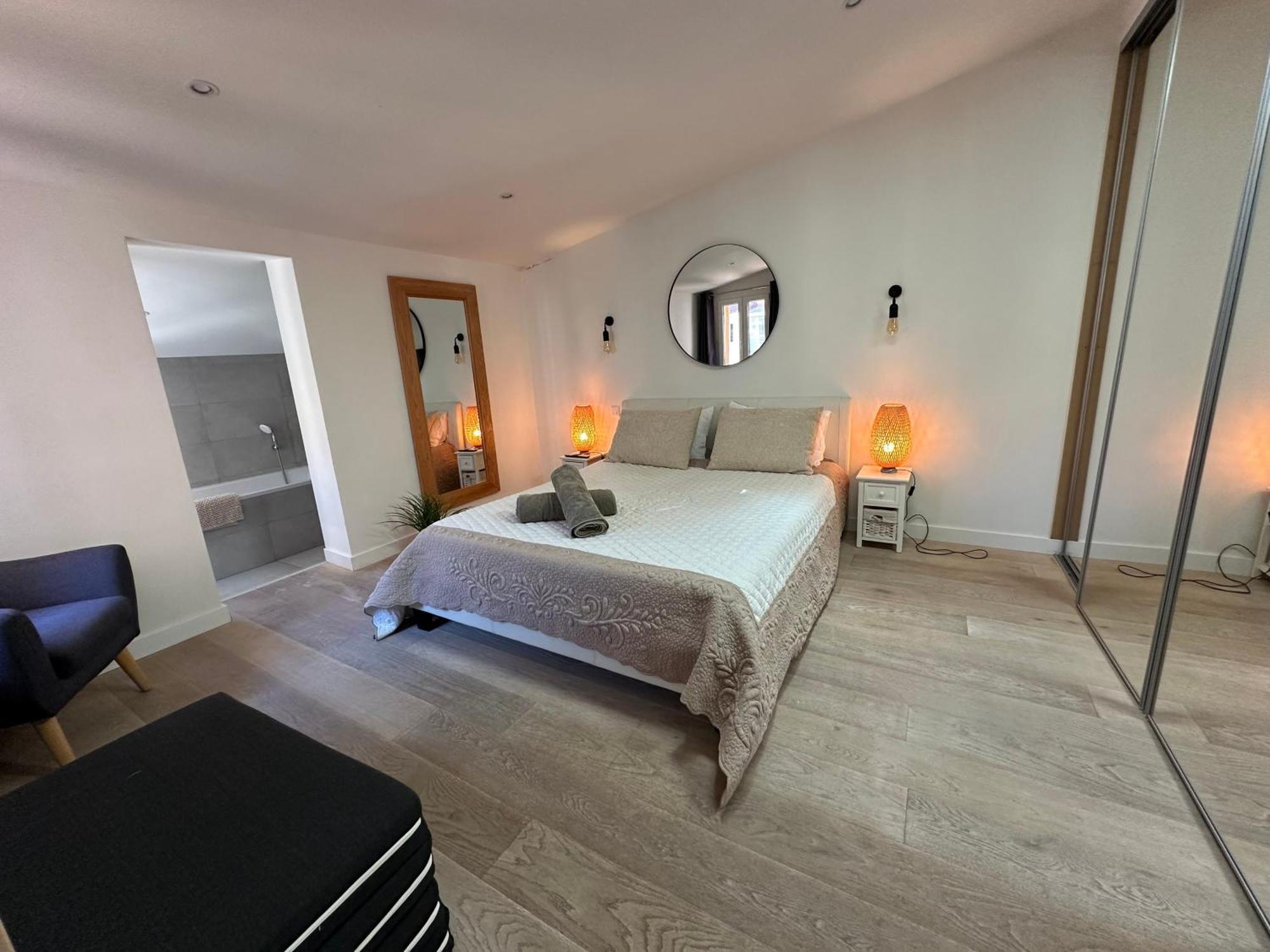Apartment Gorgeous Brand New 2 Bedrooms Antibes